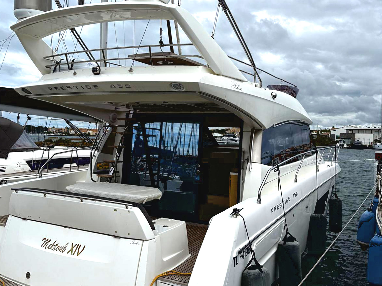 Prestige 45
