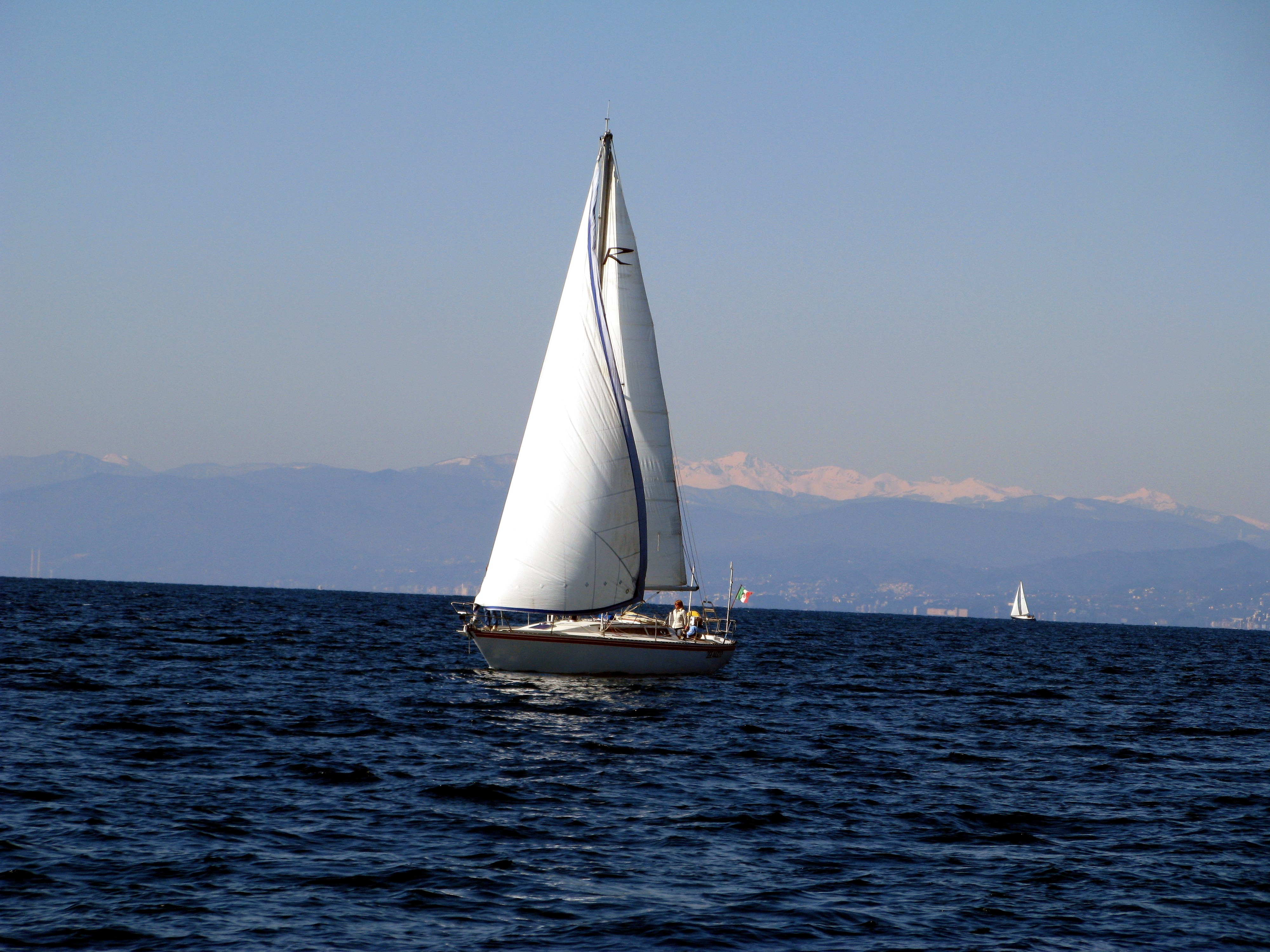 Rebel 35 – Imbarcazione venduta da Gulliver Yachts e Charter